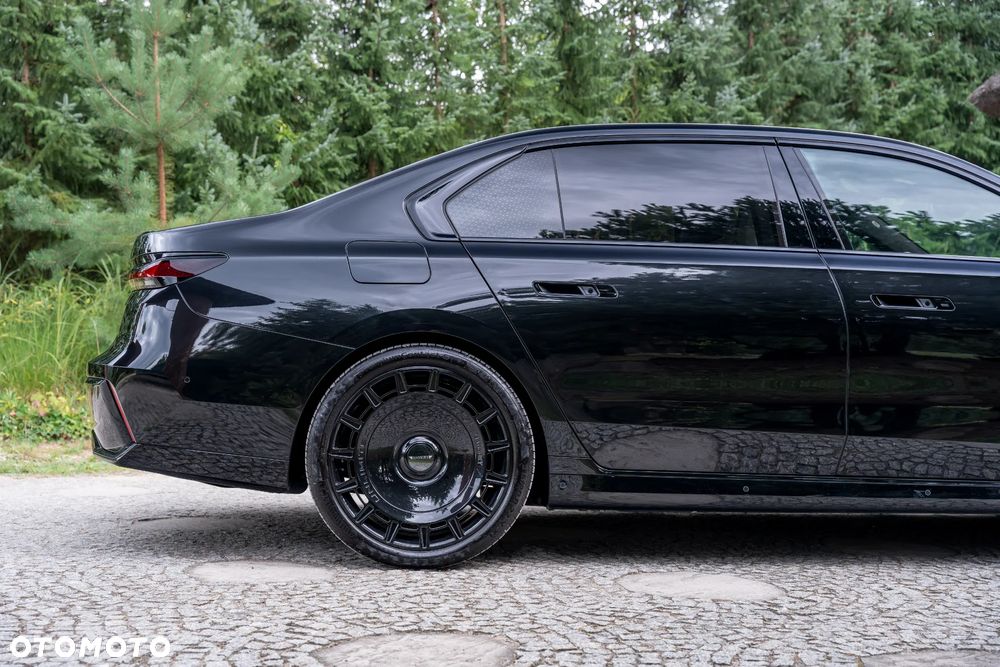 BMW Seria 7 740d xDrive mHEV sport - 16