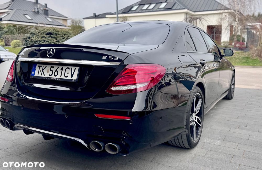 Mercedes-Benz Klasa E - 4