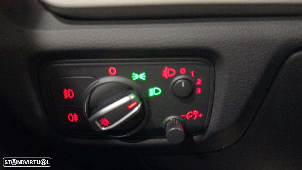 Audi A3 Sportback 2.0 TDI Sport - 23