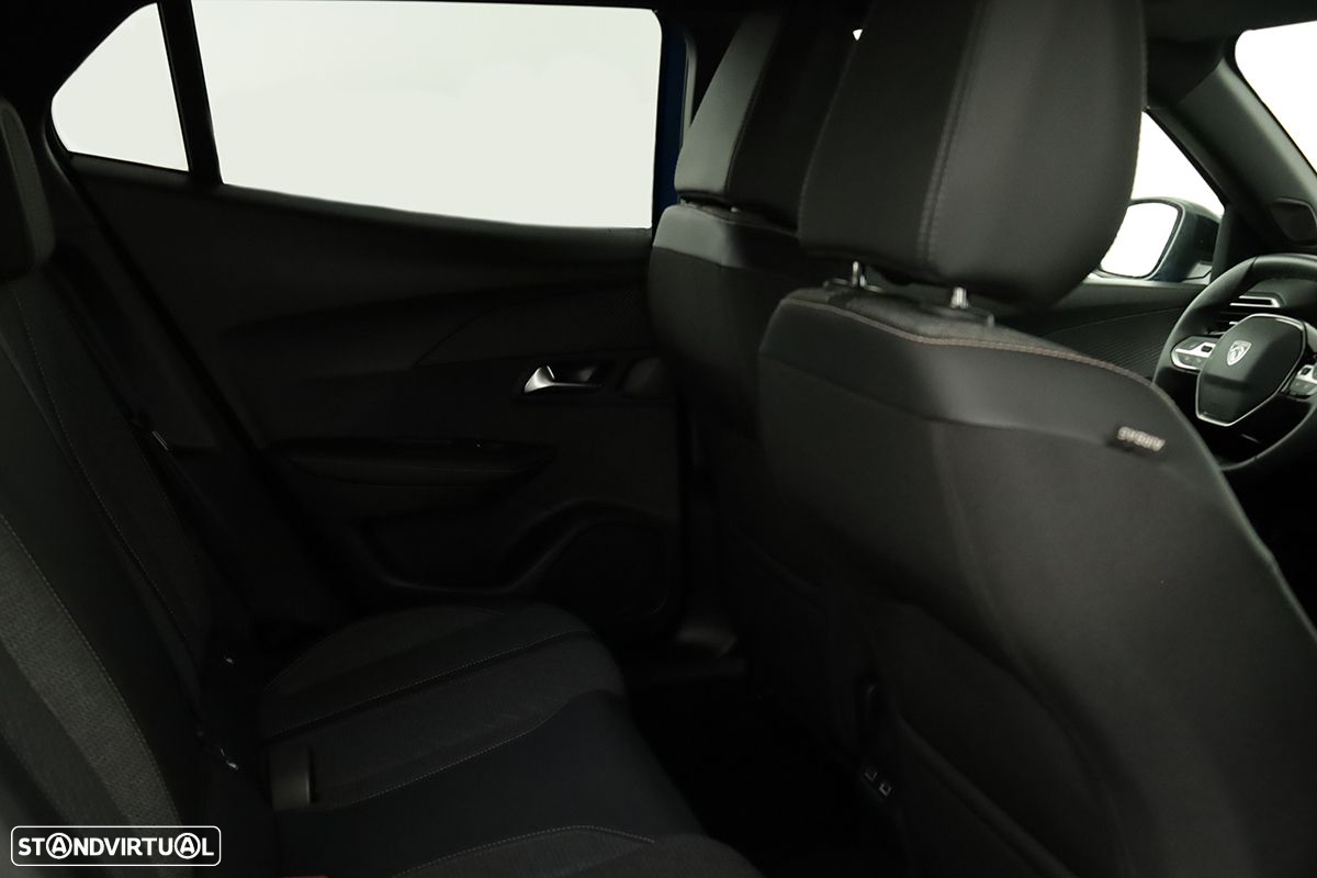 Peugeot 2008 1.2 PureTech Allure - 22