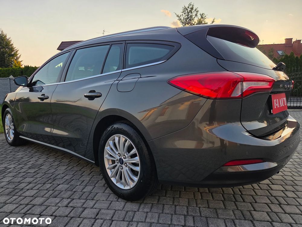Ford Focus 2.0 EcoBlue Titanium Business - 26