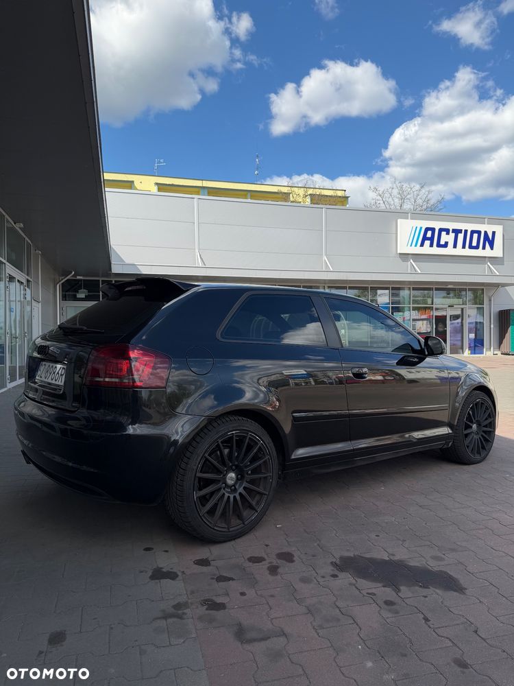 Audi A3 3-drzwiowe 2.0 TDI DPF Quattro Ambition - 5
