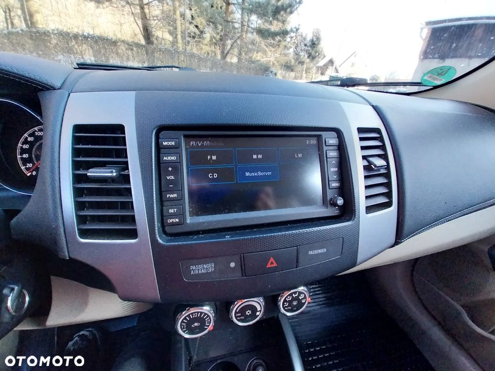Peugeot 4007 HDI FAP 7-Sitzer DCS Platinum - 12