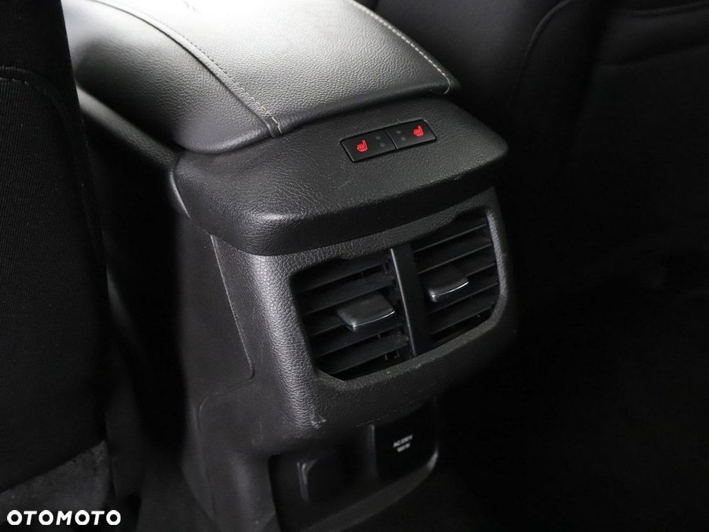 Ford Mondeo 2.0 EcoBlue Business Edition - 36