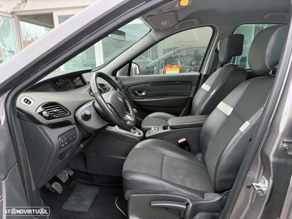 Renault Grand Scénic 1.5 dCi Luxe SS - 11
