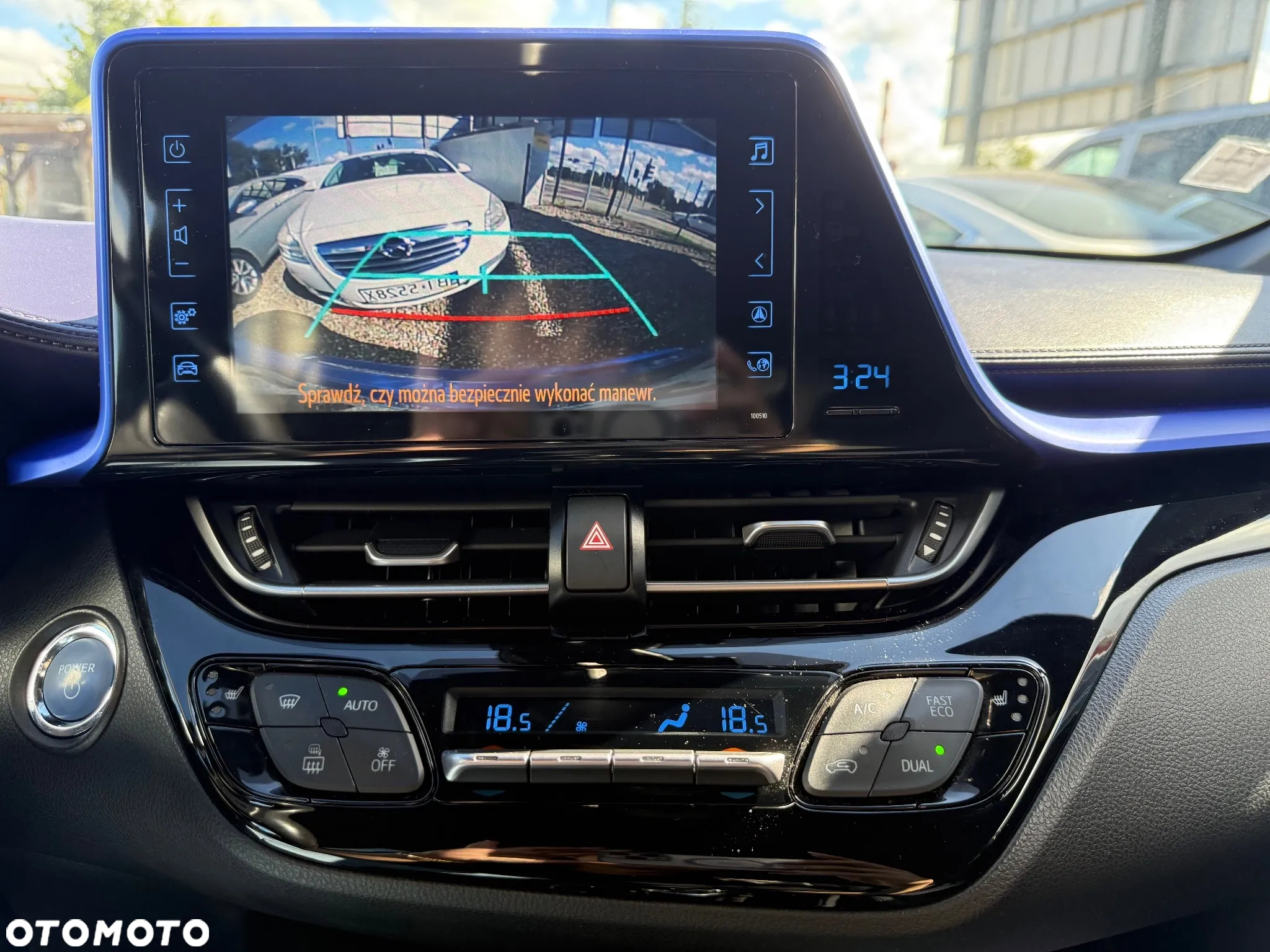 Toyota C-HR 1.8 Hybrid Executive - 22