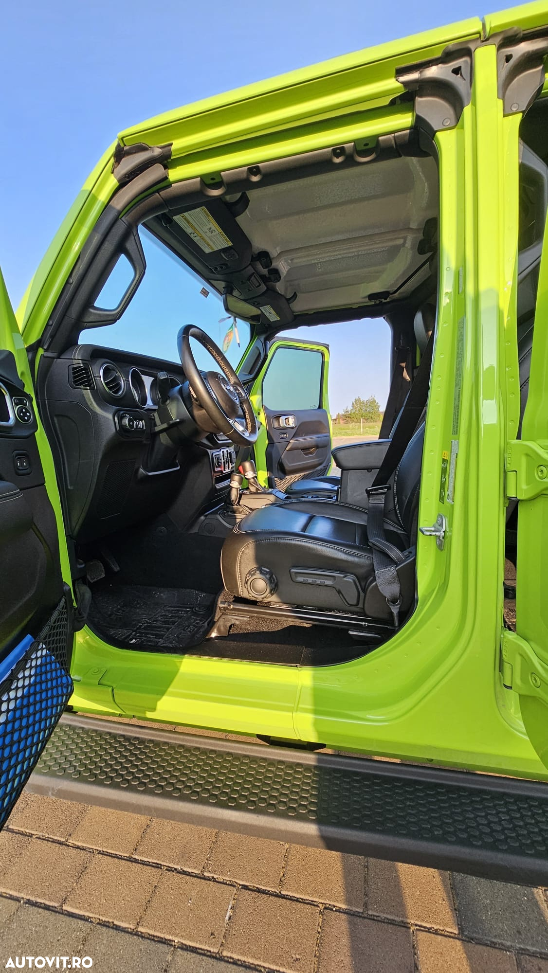 Jeep Wrangler Unlimited 2.0 Turbo AT8 Sahara - 22