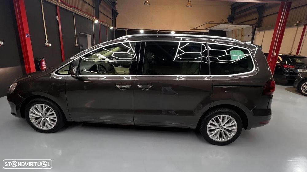 VW Sharan 2.0 TDI Blue Highline DSG - 14