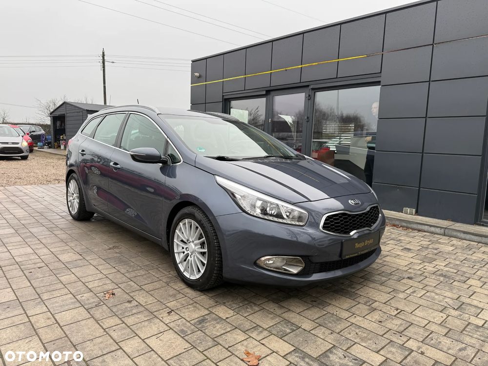 Kia Ceed 1.6 GDI ISG Spirit - 3