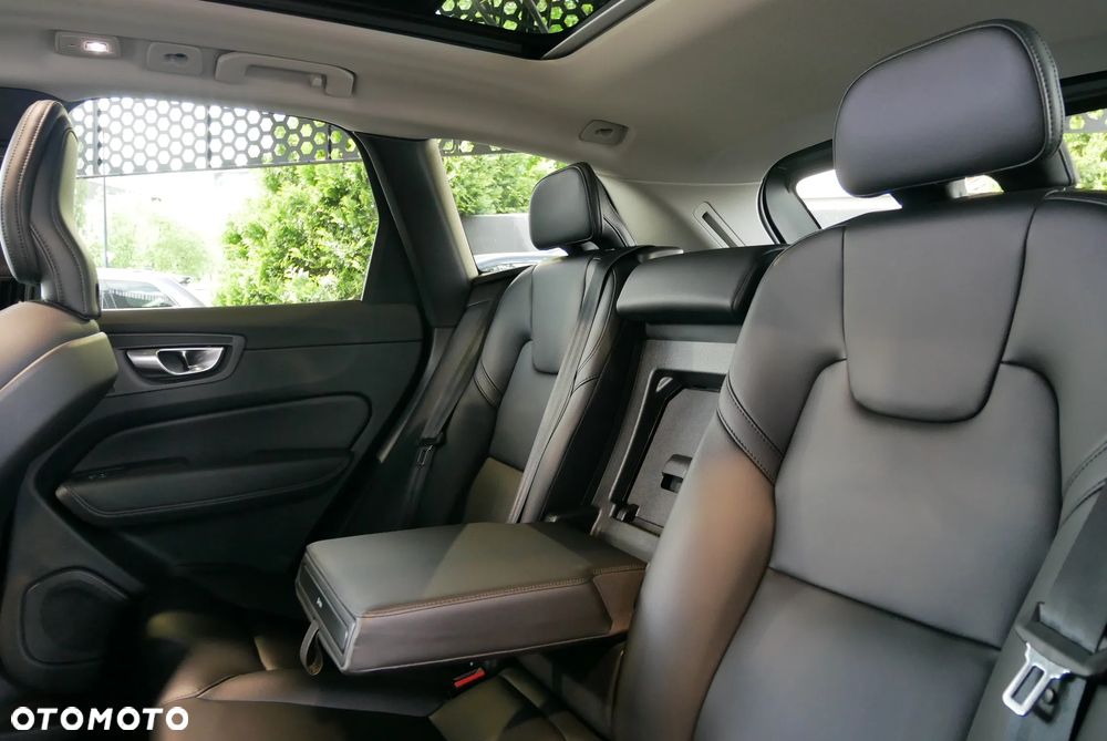 Volvo XC 60 B5 B AWD Geartronic Inscription - 14