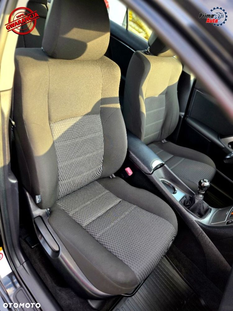 Toyota Avensis 1.8 Prestige - 30