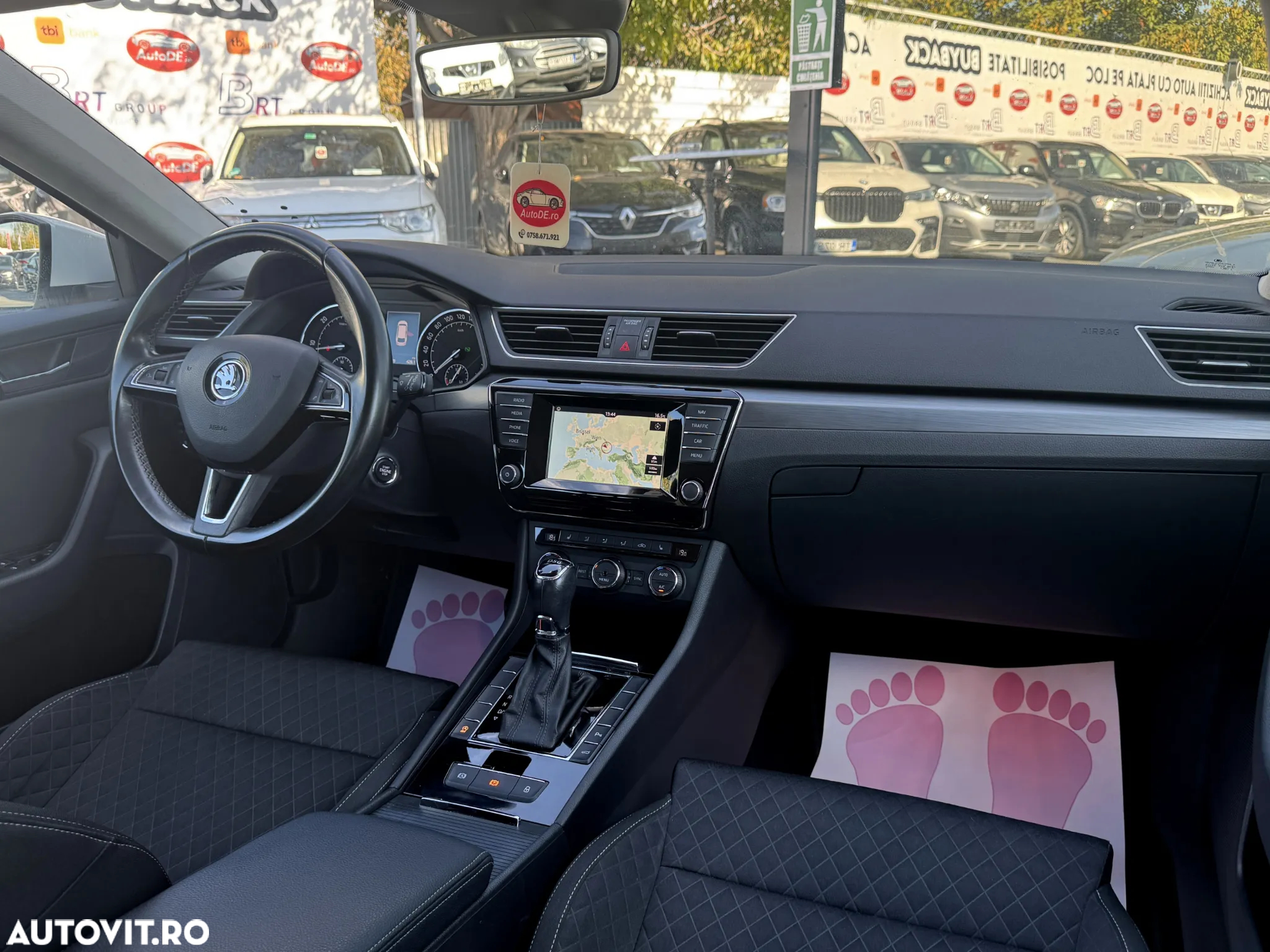 Skoda Superb 2.0 TDI DSG Style - 6