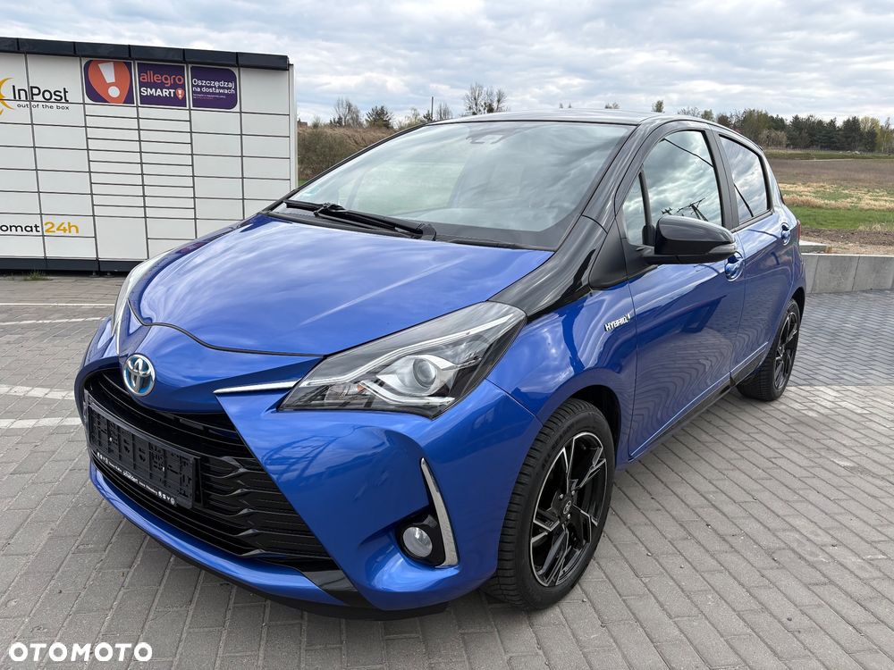 Toyota Yaris Hybrid 100 Selection Passion - 3