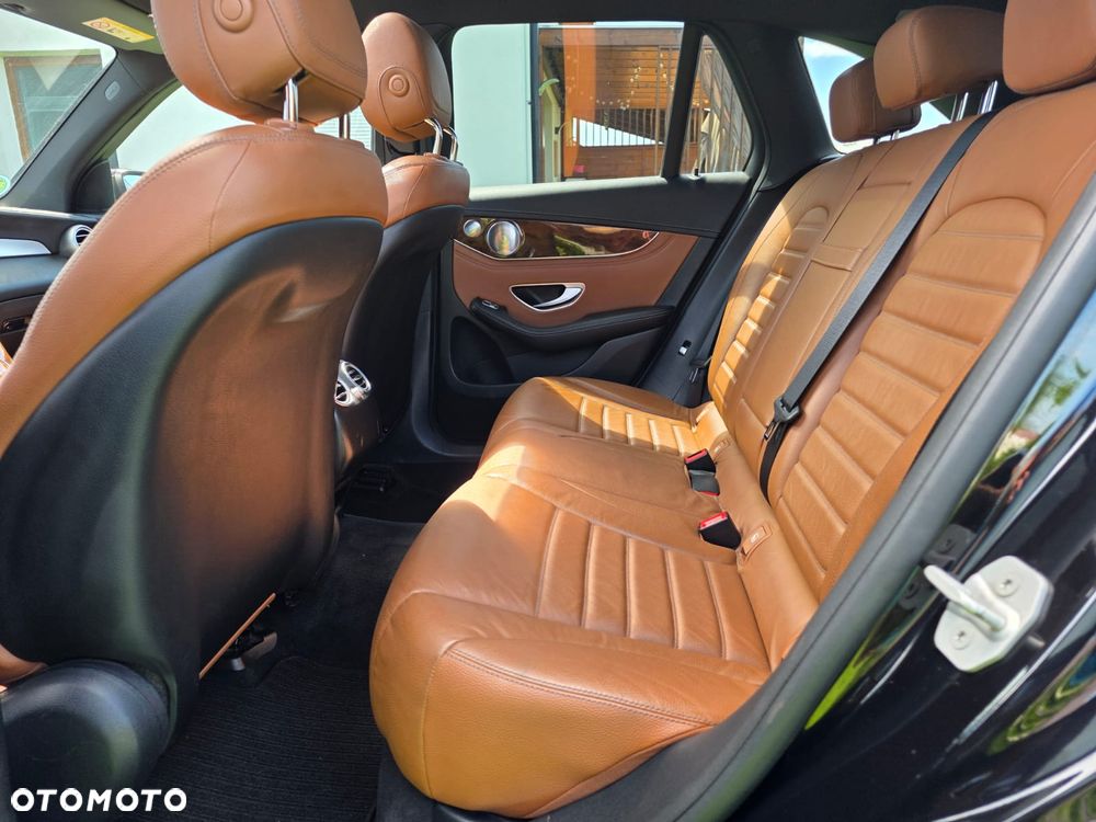 Mercedes-Benz GLC - 10