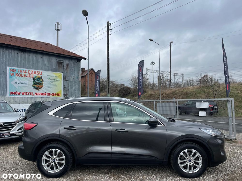 Ford Kuga - 13