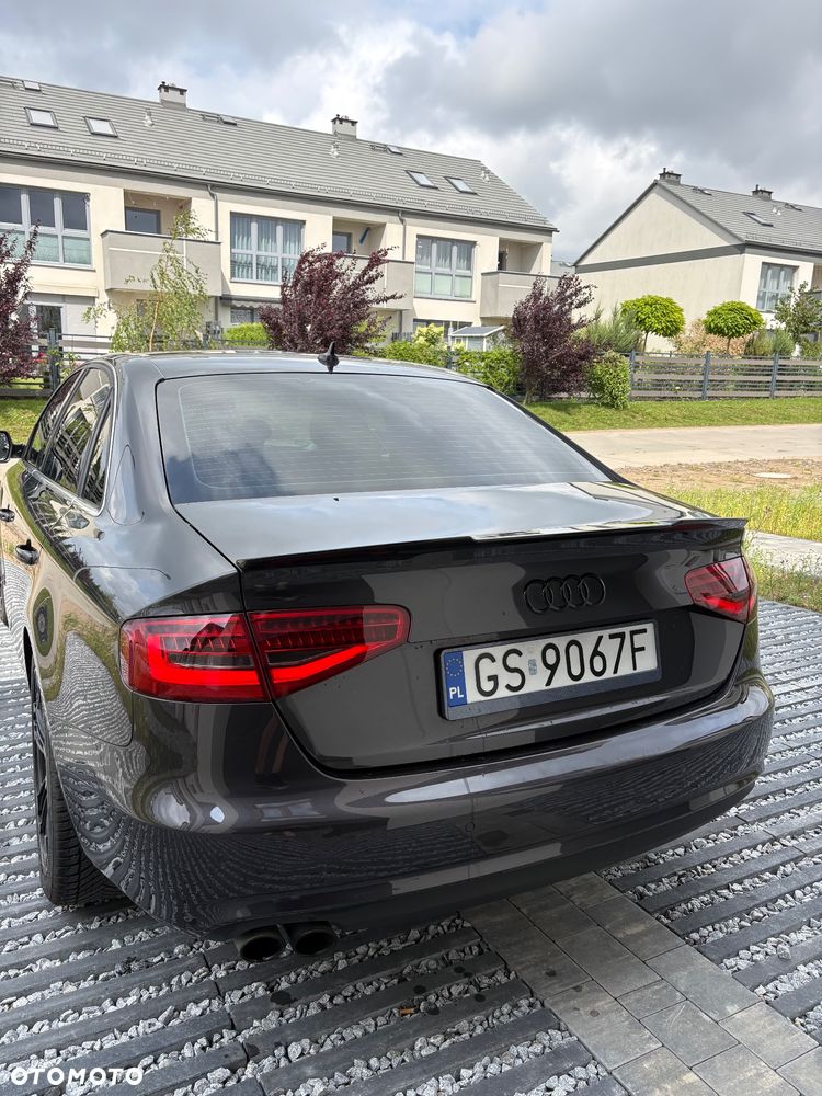 Audi A4 Limousine 1.8 TFSI Ambiente - 3