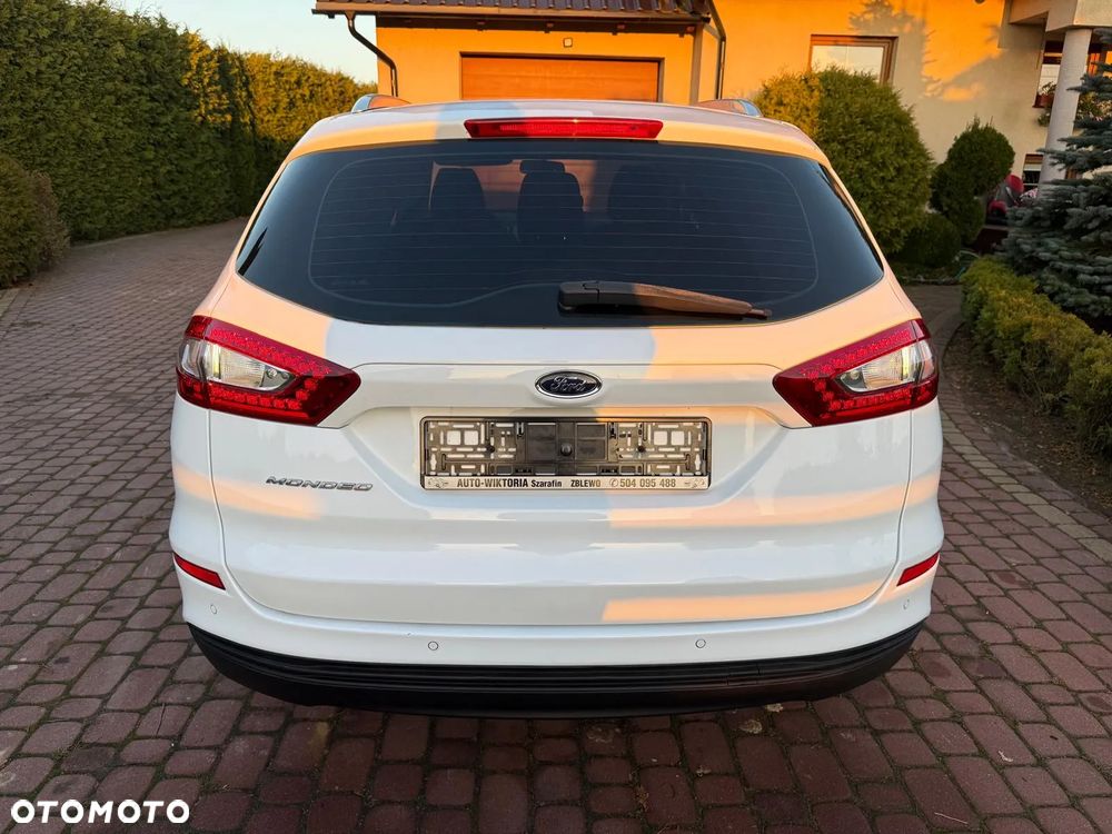 Ford Mondeo 2.0 TDCi Ambiente - 4