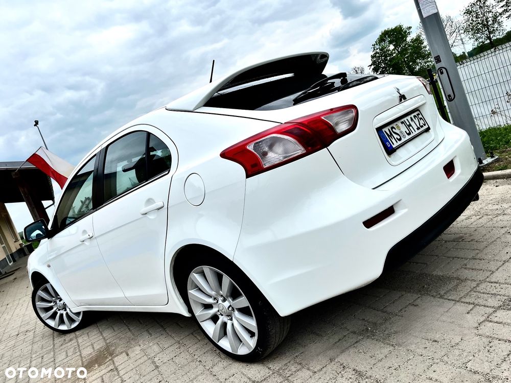 Mitsubishi Lancer 1.8 Intense - 4