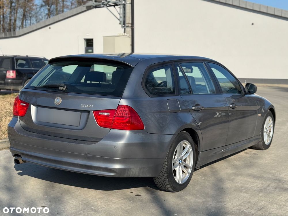 BMW Seria 3 318i Edition Lifestyle - 6