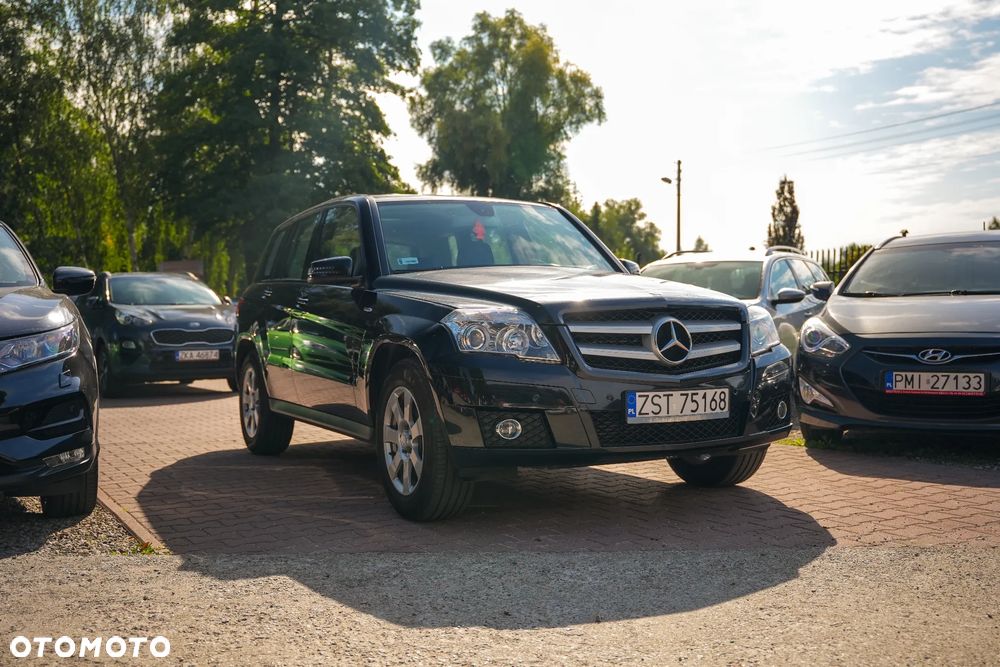 Mercedes-Benz GLK - 2
