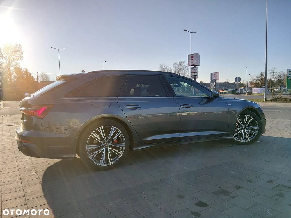 Audi A6 Avant 55 TFSI e quattro S tronic S line - 5