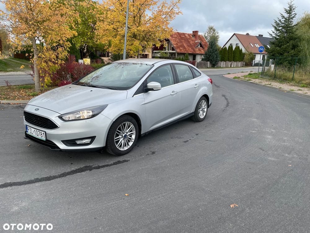 Ford Focus 1.6 Trend - 1