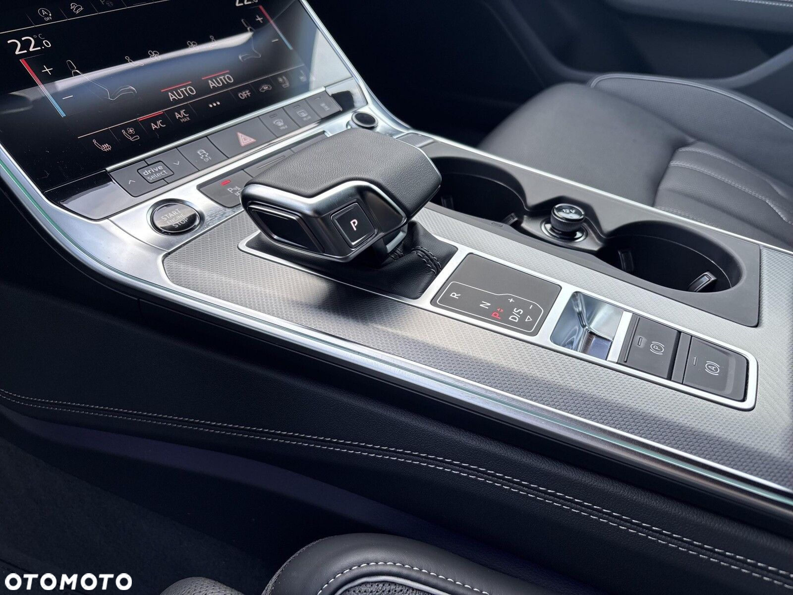 Audi A6 Allroad - 16