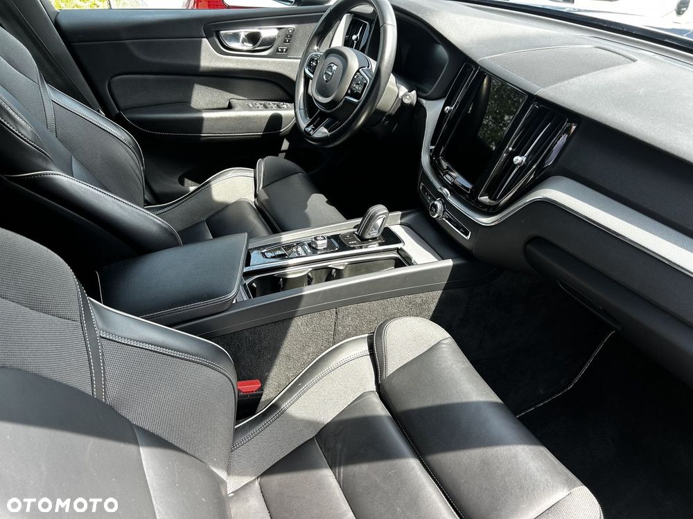 Volvo XC 60 - 12