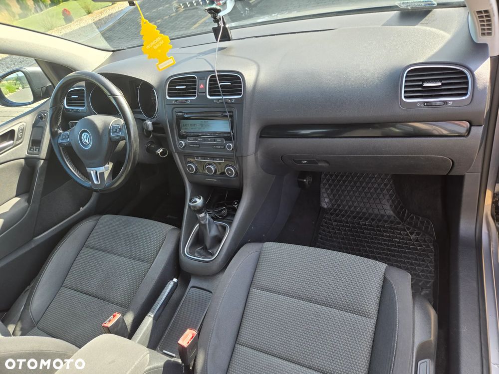 Volkswagen Golf - 12