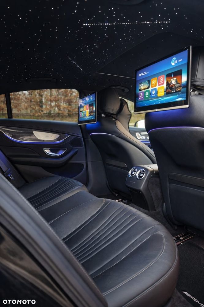 Mercedes-Benz CLS - 25