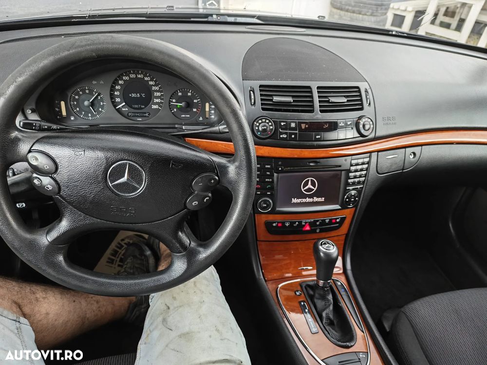 Mercedes-Benz E 220 CDI Automatik Classic - 2