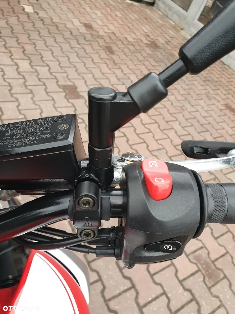 Yamaha MT - 14