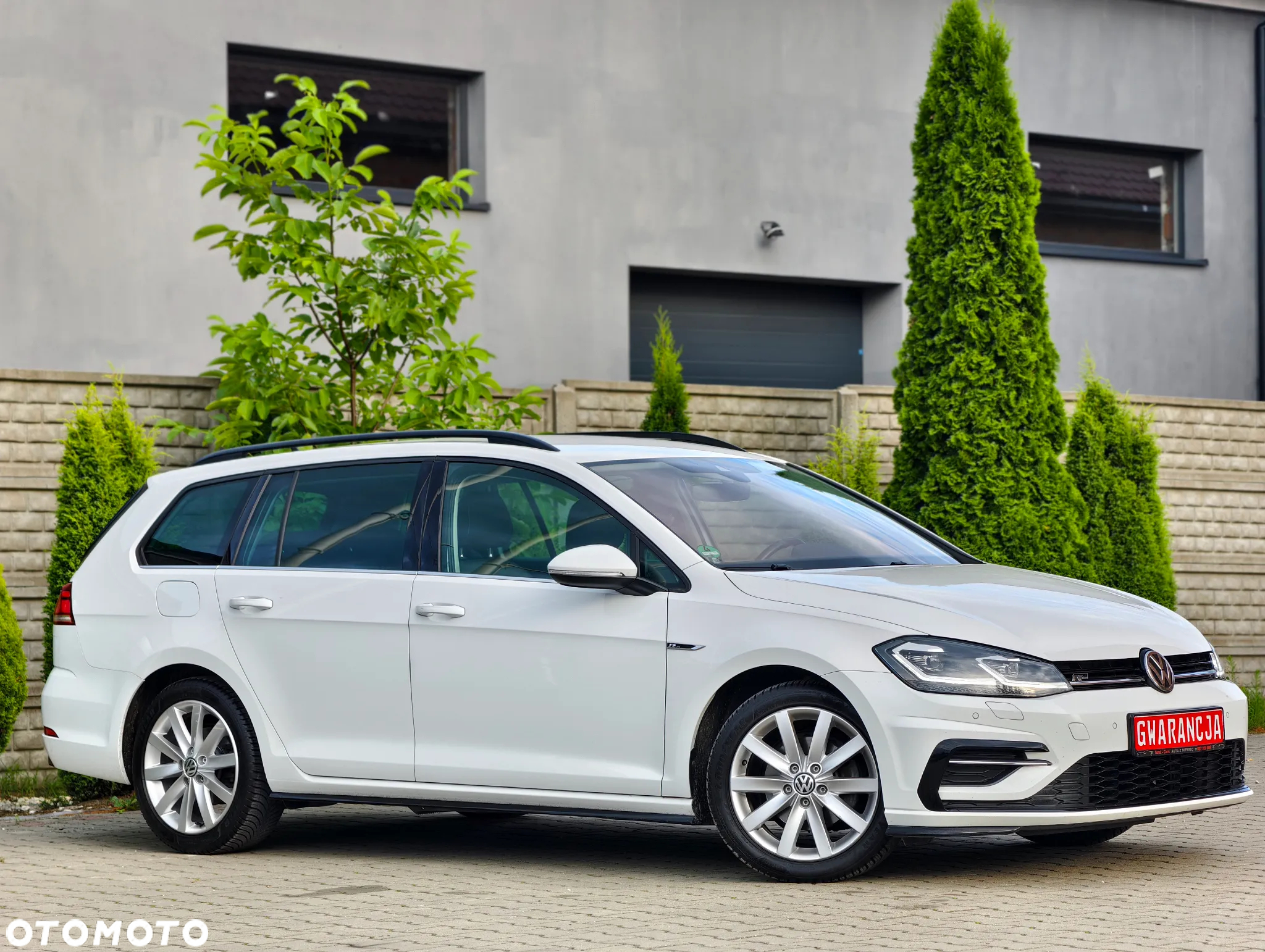 Volkswagen Golf 2.0 TDI SCR Highline - 32