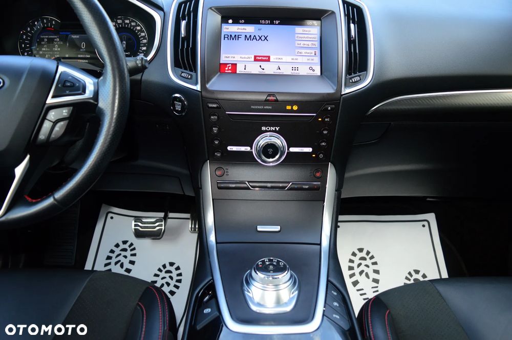 Ford S-Max 2.0 EcoBlue ST-Line - 19