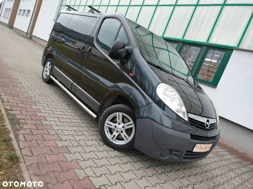 Opel Vivaro - 2