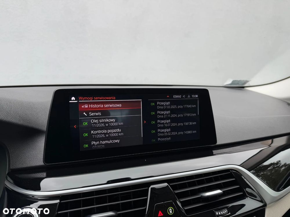 BMW Seria 5 520d - 16