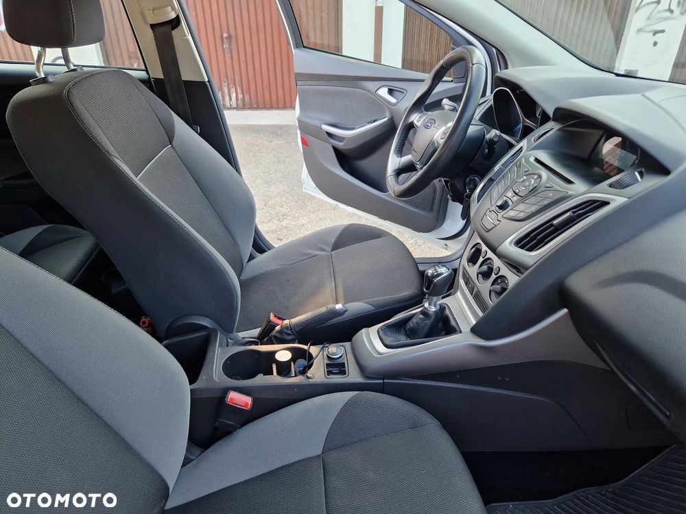 Ford Focus - 18