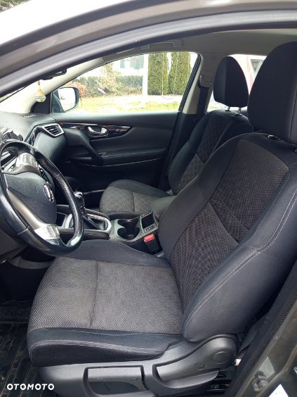 Nissan Qashqai 1.6 dCi 4x4 Tekna S&S - 10