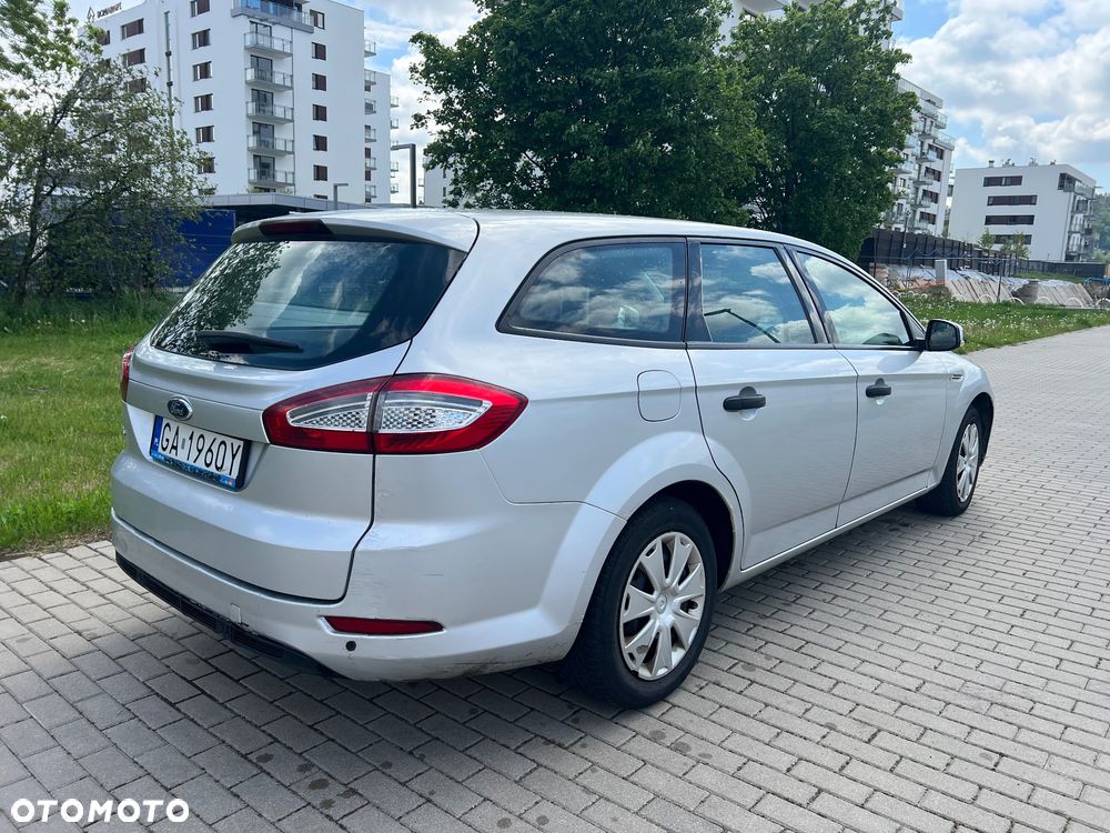 Ford Mondeo 2.0 TDCi Ambiente - 6
