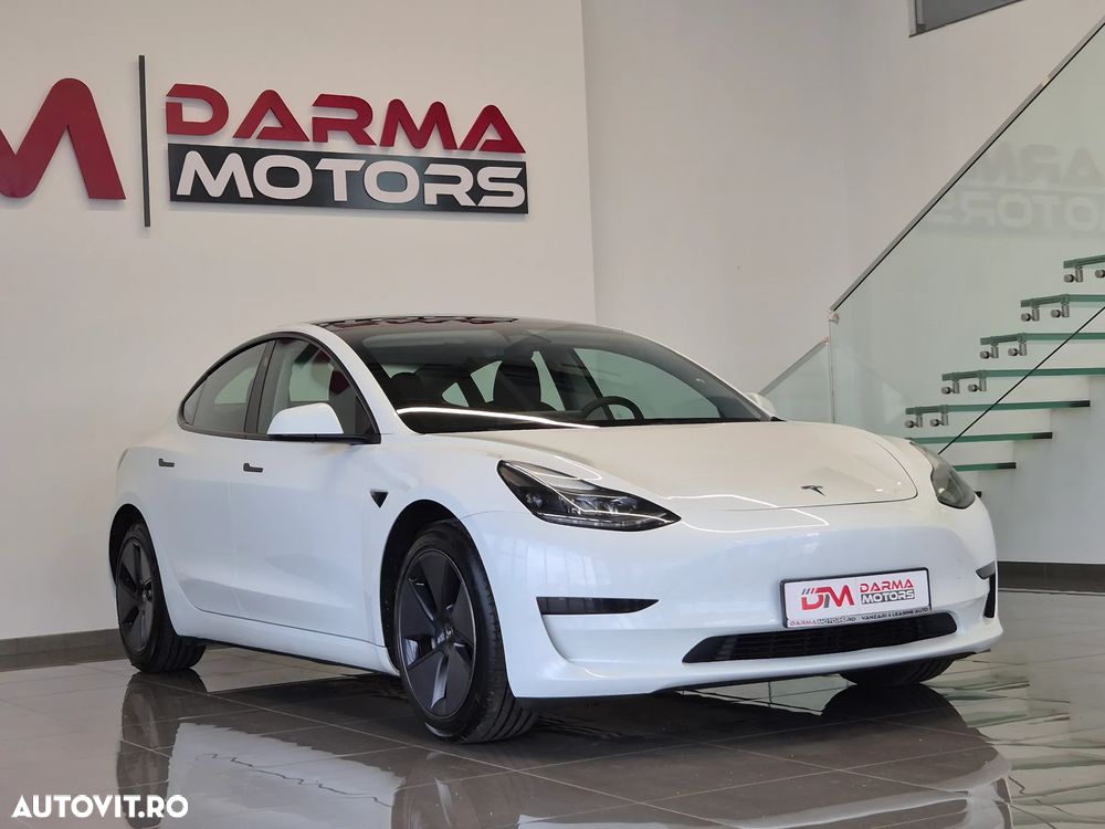 Tesla Model 3 Standard Reichweite Plus Hinterradantrieb - 4