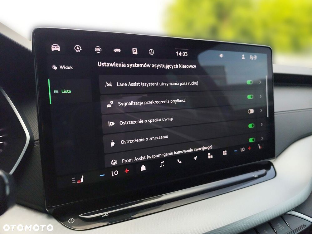 Skoda Octavia 1.5 TSI mHEV Selection DSG - 28
