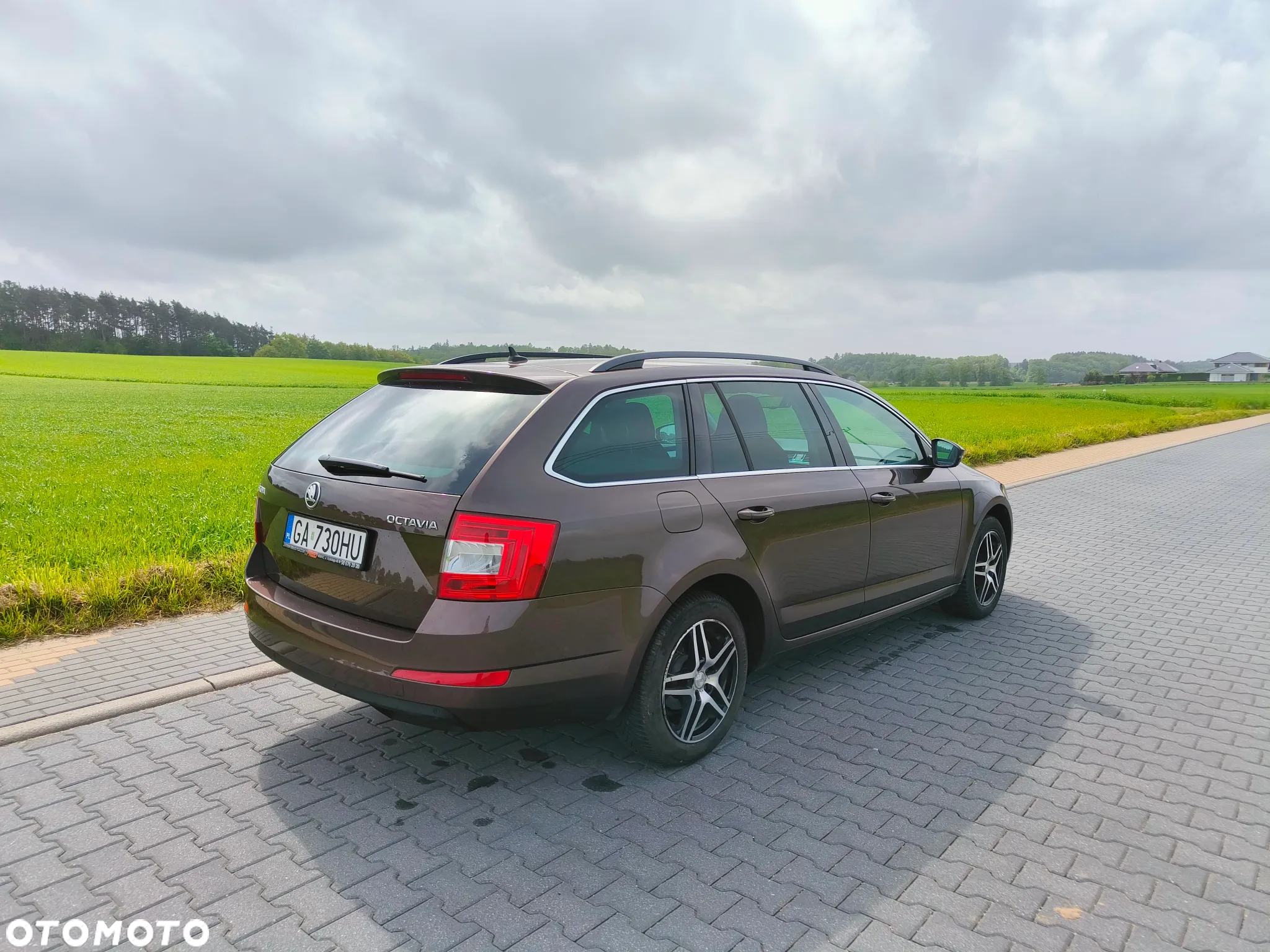 Skoda Octavia 2.0 TDI Style DSG - 3