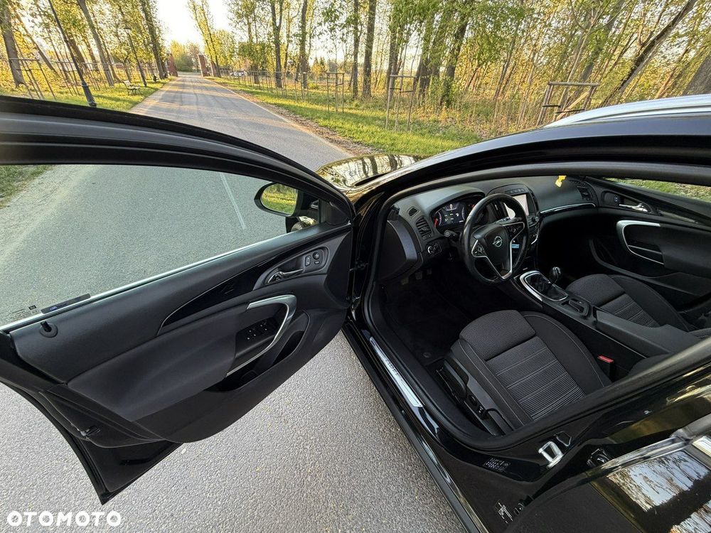 Opel Insignia - 16