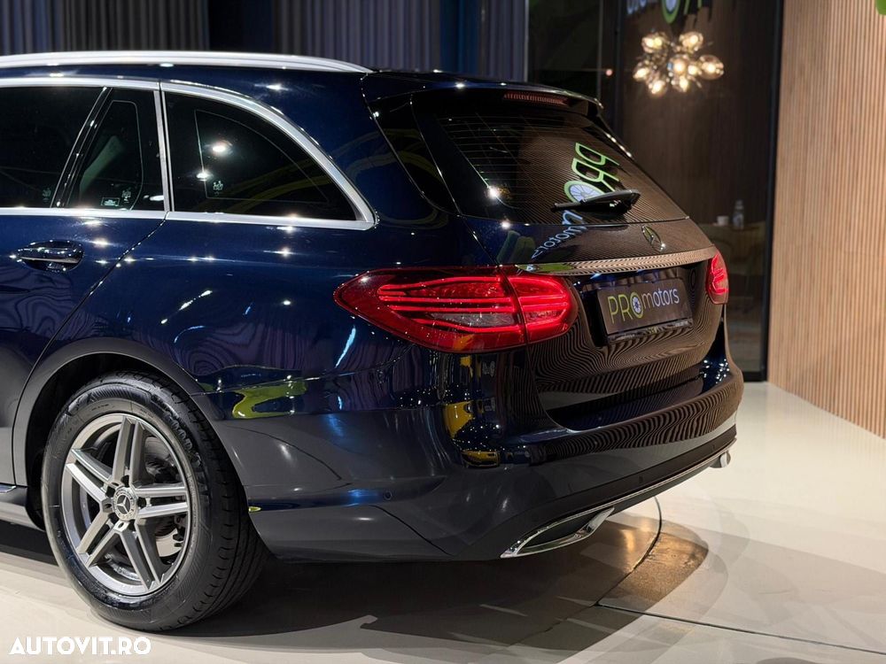Mercedes-Benz C - 15