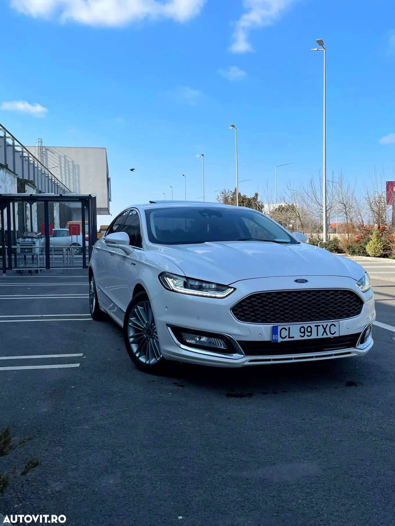 Ford Mondeo 2.0 HEV Vignale - 2