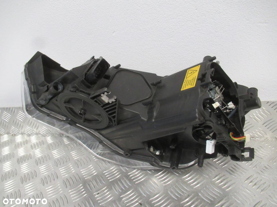 LAMPA PRZÓD PRZEDNIA PRAWA AUDI A1 XENON 2010-2014 rok - 12