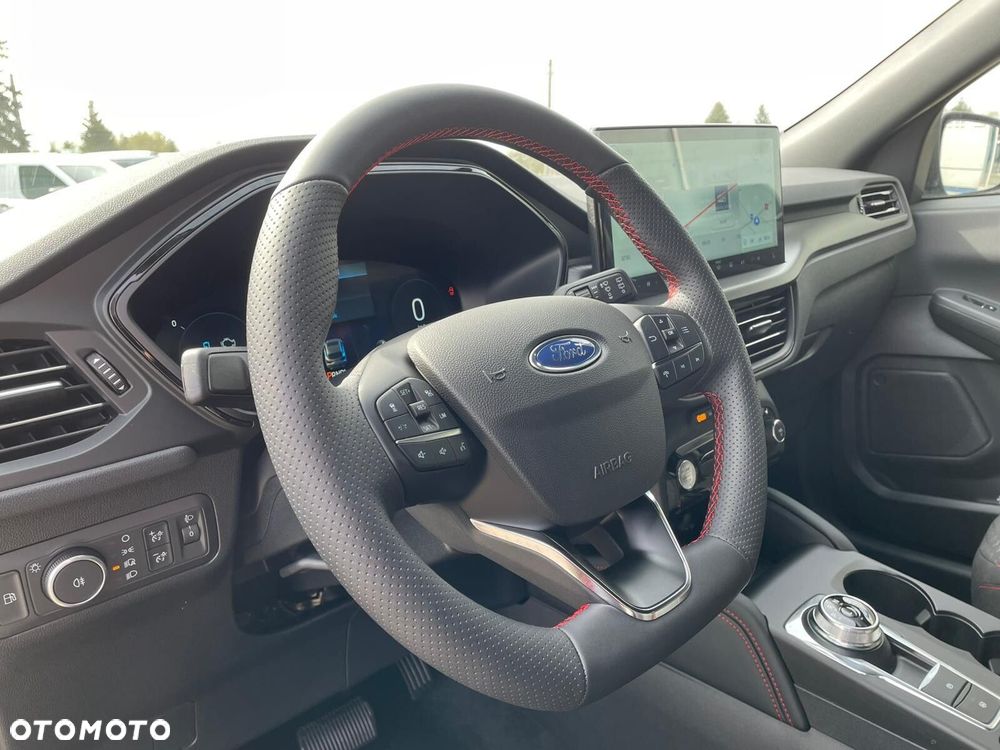 Ford Kuga - 13