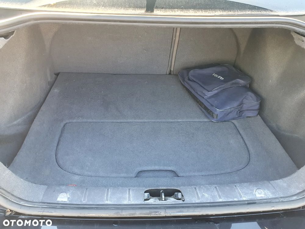 Volvo S40 2.0D Kinetic - 11