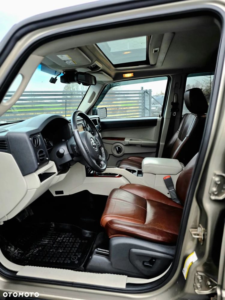 Jeep Commander 5.7 V8 HEMI Automatik Limited - 14