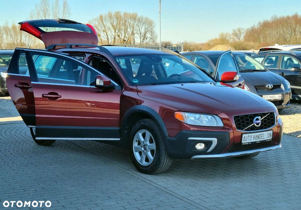 Volvo XC 70 - 23